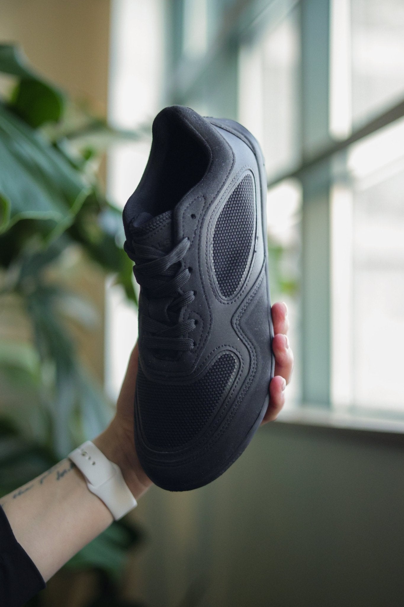 Stimulus V2 — Barefoot Sneakers with Zero-Drop Sole - Minnemals