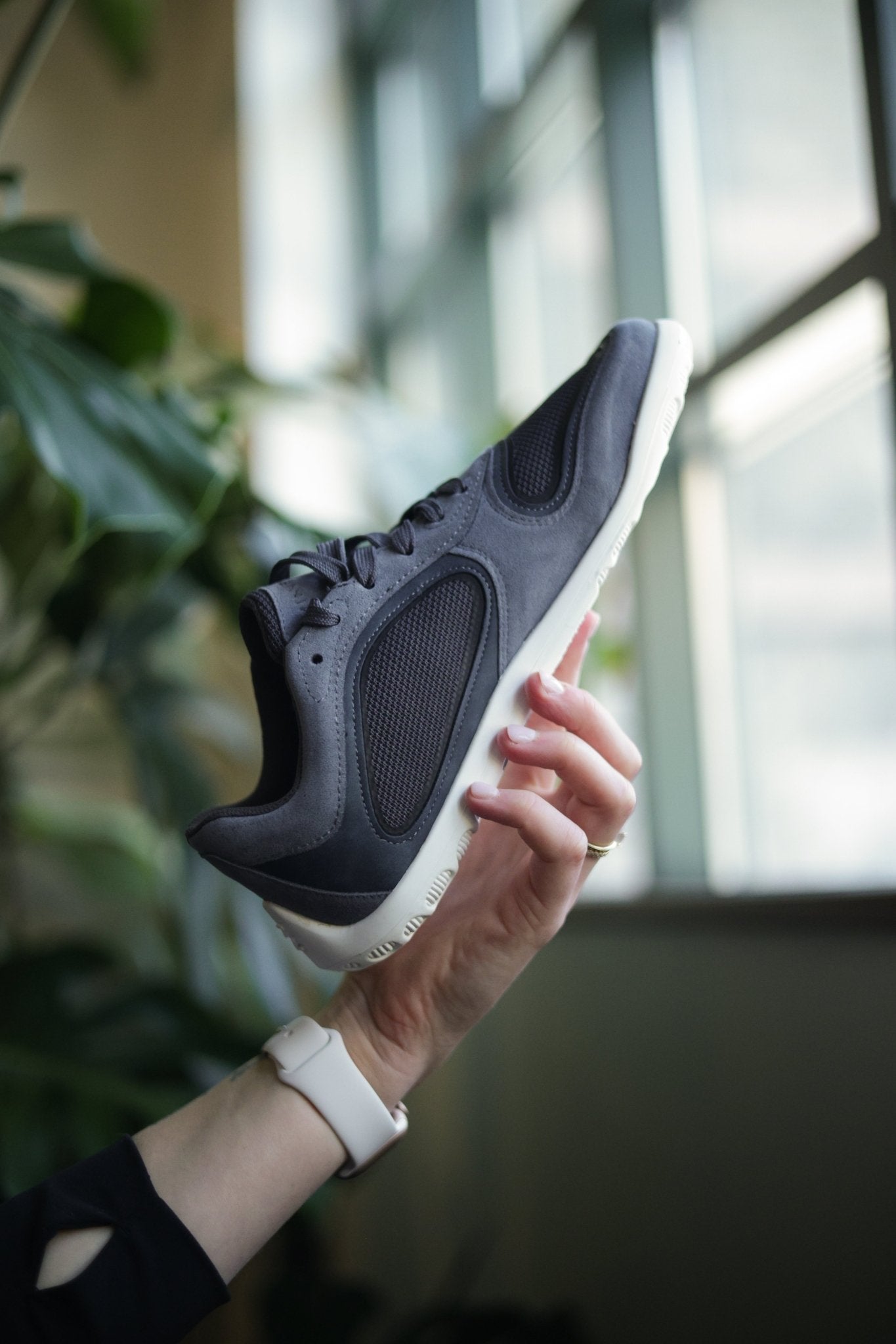 Stimulus V2 — Barefoot Sneakers with Zero-Drop Sole - Minnemals